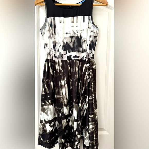 Simply Vera Wang Mid-Length Dress, Black/White, Size XS - Picture 6 of 7